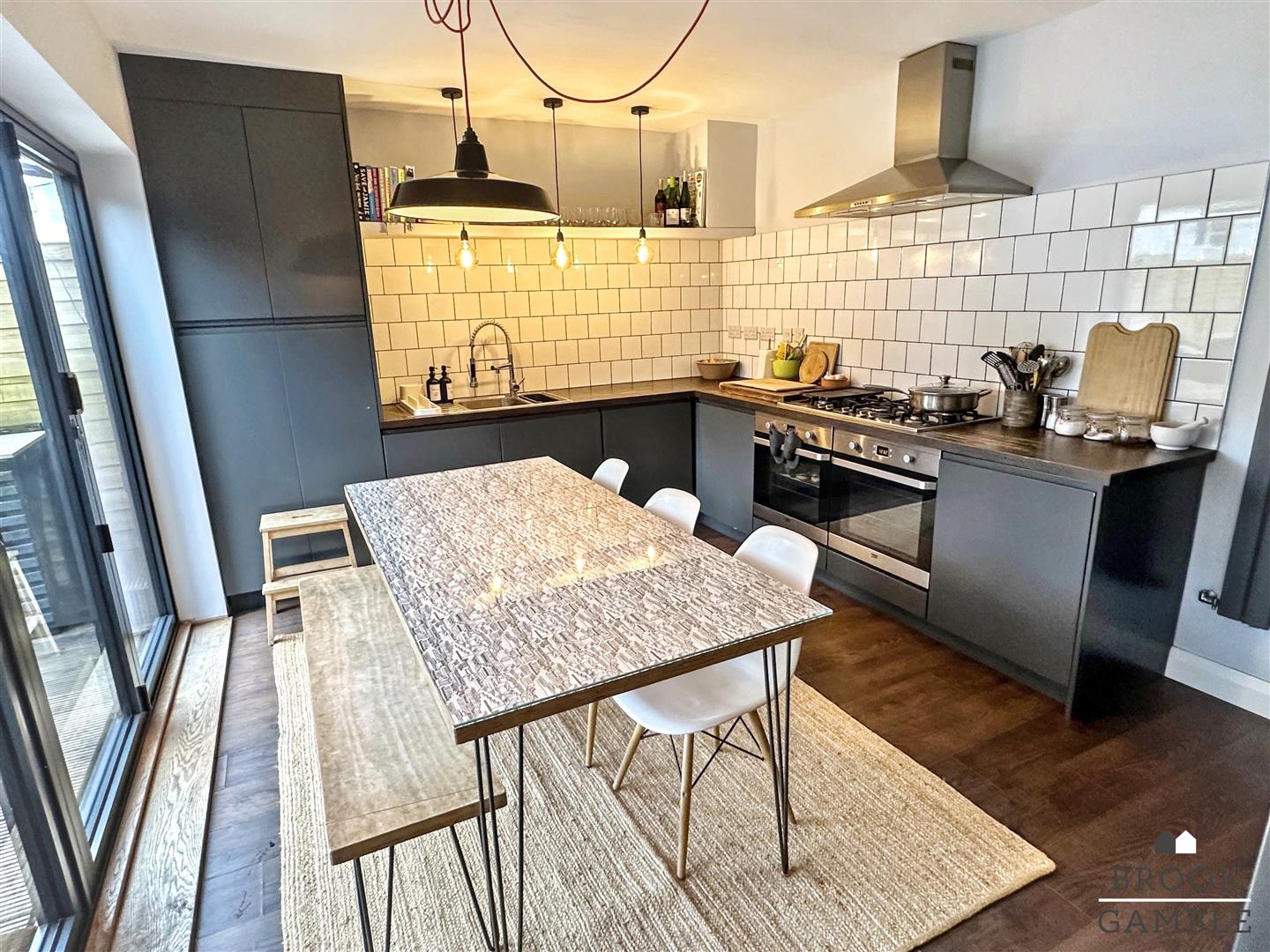 3 Bedroom House. Avard Crescent in Eastbourne, East Sussex 6